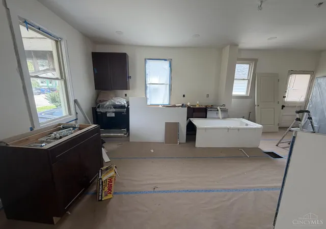 5th image of 4334 Watterson St, Cincinnati, OH 45227 | MLS# 1890687