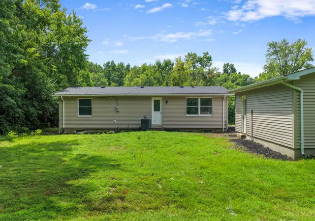 5th image of 3417 Cole Rd, Amelia, OH 45102 | MLS# 1890702