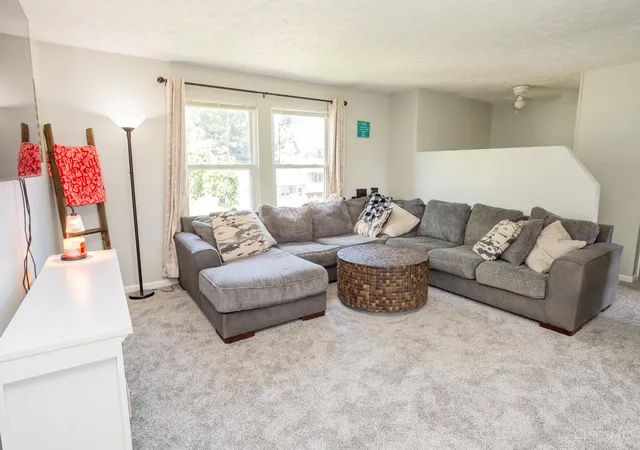 Photo 2 of Sale Pending at 858 Suncreek Ct, Delhi Twp, OH 45238 | MLS# 1890713 | Listing updated on 2026-08-23