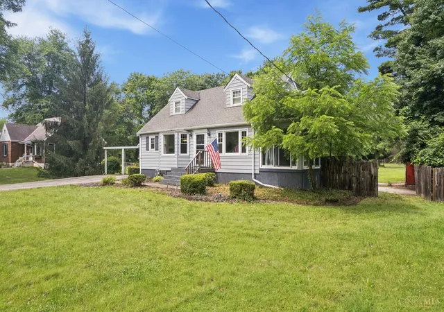 1st image of 4077 Mclean Dr, Union Twp, OH 45255 | MLS# 1890763