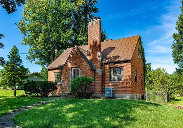 1st image of 10547 Pottinger Rd, Cincinnati, OH 45251 | MLS# 1890716