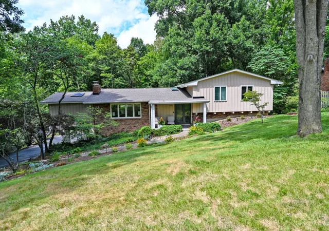 Photo 3 of Sale Pending at 6024 Crittenden Dr, Cincinnati, OH 45244 | MLS# 1890772 | Listing updated on 2026-09-08