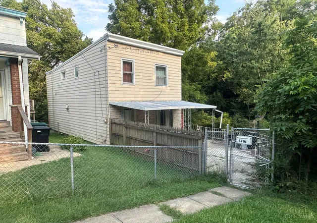 1st image of 1216 Carson Ave, Cincinnati, OH 45205 | MLS# 1890754