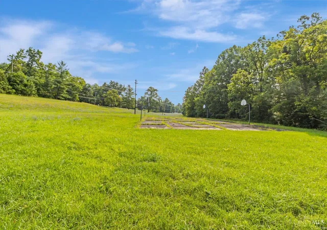 4th image of 1805 Miles Rd, Springfield Twp., OH 45231 | MLS# 1890633