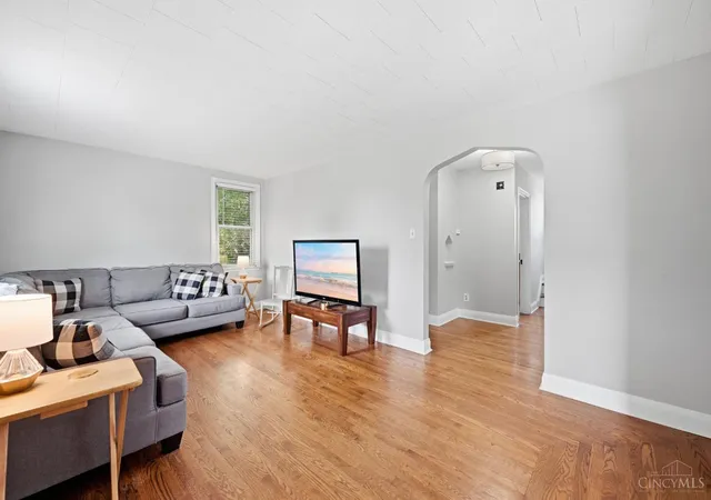 Photo 4 of Single family home for sale at 552 Anderson Fry Rd, Cincinnati, OH 45238 | MLS# 1889327 | Listing updated on 2026-09-11