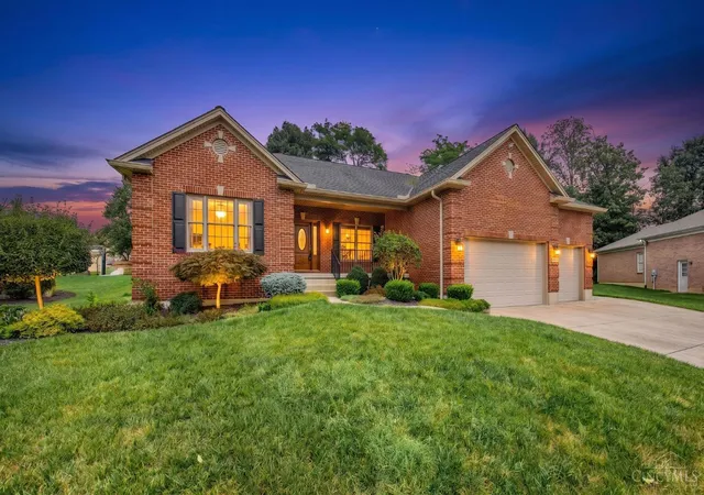 Photo 2 of Single family home for sale at 4004 Hickory Holw Dr, Ross Twp, OH 45013 | MLS# 1890750 | Listing updated on 2026-09-14