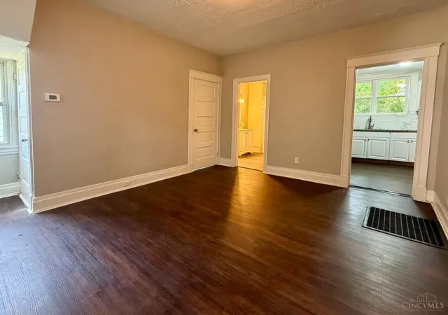 5th image of 1179 Atwood, Cincinnati, OH 45224 | MLS# 1888178