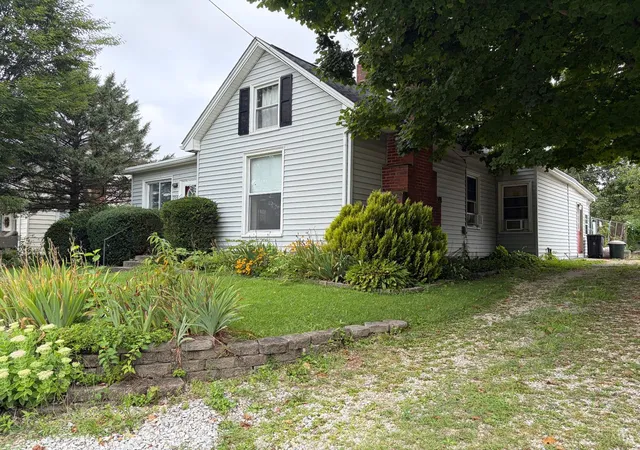 2nd image of 204 Main St, College Corner, OH 45003 | MLS# 1890733