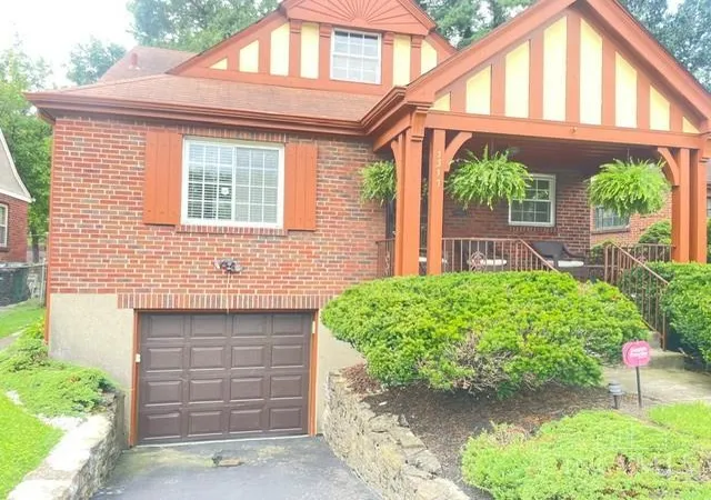Photo 4 of Single family home for sale at 1317 W North Bnd Rd, Cincinnati, OH 45224 | MLS# 1890788 | Listing updated on 2026-08-26