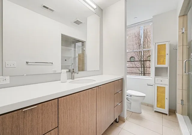 Photo 4 of Townhouse for sale at 122 W 15th Street #223, Cincinnati, OH 45202 | MLS# 1890828 | Listing updated on 2026-09-11