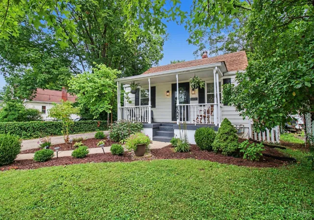 2nd image of 4232 Kugler Mill Rd, Sycamore Twp, OH 45236 | MLS# 1890822