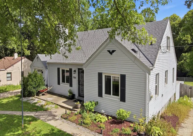 2nd image of 7066 Bridgetown Rd, Green Twp, OH 45248 | MLS# 1890776