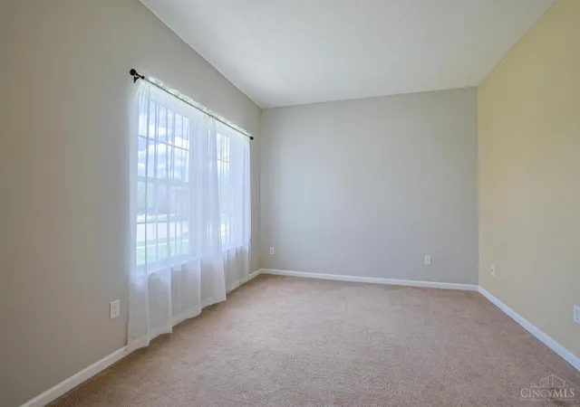 5th image of 3191 Running Deer Trl, Franklin Twp, OH 45005 | MLS# 1890895