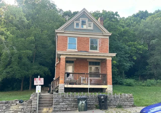 1st image of 2307 Vine St, Cincinnati, OH 45219 | MLS# 1890825