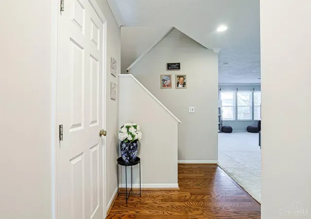 3rd image of 6385 Pinehurst Ln, Mason, OH 45040 | MLS# 1890949