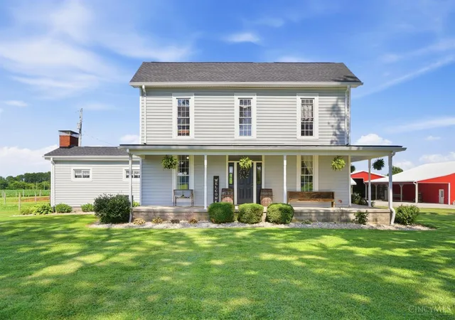 Photo 2 of Sale Pending at 1040 Jeffery Rd, Oregonia, OH 45054 | MLS# 1890886 | Listing updated on 2026-09-11