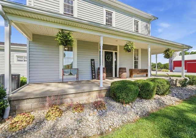 Photo 4 of Sale Pending at 1040 Jeffery Rd, Oregonia, OH 45054 | MLS# 1890886 | Listing updated on 2026-09-11