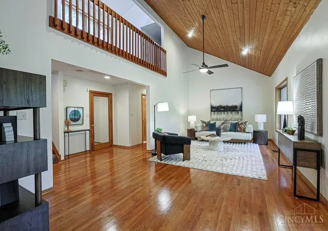 Photo 4 of Sale Pending at 3533 Woodland Trl, Pierce Twp, OH 45255 | MLS# 1890840 | Listing updated on 2026-10-30