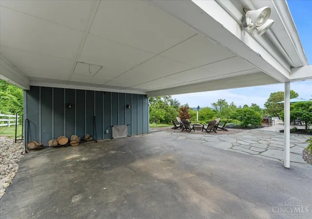 Photo 93 of Single family home for sale at 338 Compton Hills Dr, Wyoming, OH 45215 | MLS# 1890963 | Listing updated on 2026-09-02