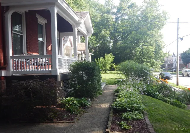 Photo 2 of Sale Pending at 429 Considine Ave, Cincinnati, OH 45205 | MLS# 1890831 | Listing updated on 2026-09-09