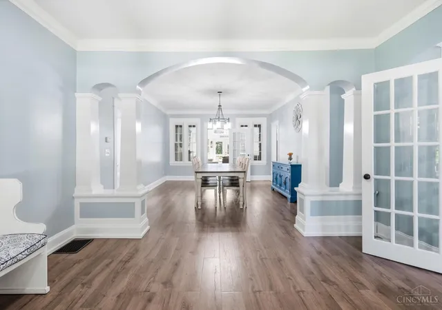 Photo 5 of Single family home for sale at 910 Springfield Pike, Cincinnati, OH 45215 | MLS# 1890645 | Listing updated on 2026-08-24