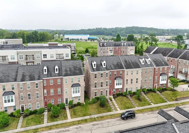 3rd image of 9558 Cobblestone, West Chester, OH 45069 | MLS# 1890967