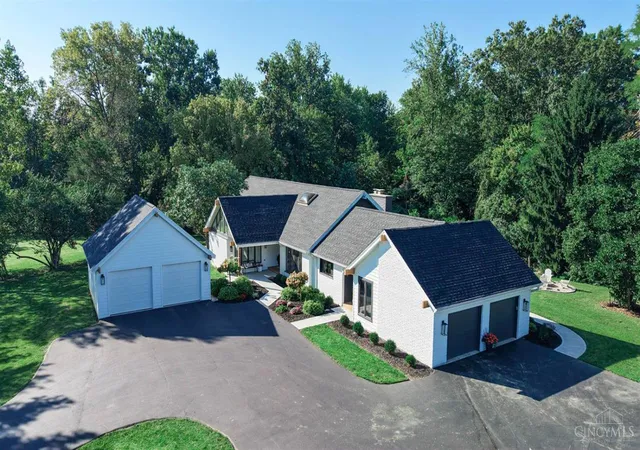 1st image of 10600 Indian Woods Dr, Montgomery, OH 45242 | MLS# 1890817