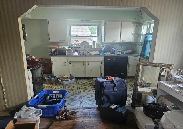 Photo 3 of Single family home for sale at 4450 Matson Ave, Cincinnati, OH 45236 | MLS# 1890982 | Listing updated on 2026-08-28