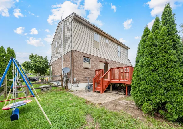 Photo 3 of Single family home for sale at 7673 Tollgate Ct, Fairfield, OH 45014 | MLS# 1890928 | Listing updated on 2026-09-09