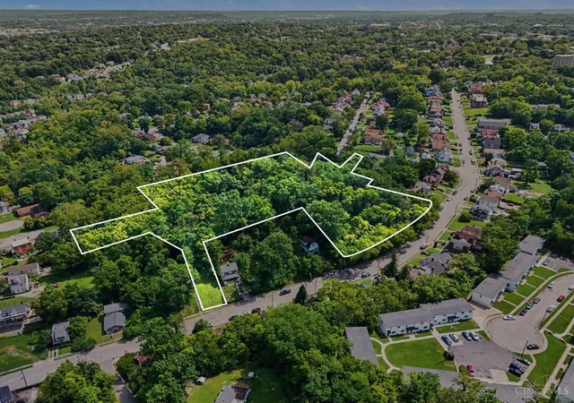 Photo 2 of Land for sale at 3613 Norwich Ave, Cincinnati, OH 45220 | MLS# 1890968 | Listing updated on 2026-08-19