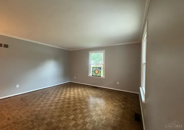 Photo 4 of Single family home for sale at 5569 Goldcrest Dr, Green Twp, OH 45238 | MLS# 1891014 | Listing updated on 2026-10-09