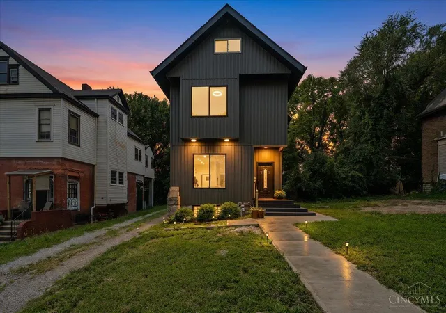 Single family home for sale at 837 Rockdale Ave, Cincinnati, OH 45229 | MLS# 1891026