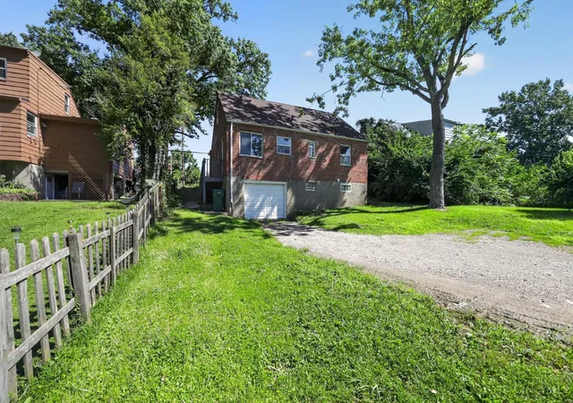 Photo 3 of Single family home for sale at 1263 W Galbraith Rd, Cincinnati, OH 45231 | MLS# 1888527 | Listing updated on 2026-10-01