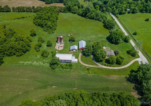 5th image of 14541 Lower Gratis Rd, Farmersville, OH 45325 | MLS# 1890985