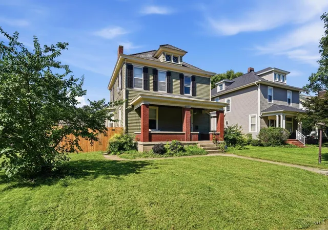 4th image of 821 Park Ave, Hamilton, OH 45013 | MLS# 1891075