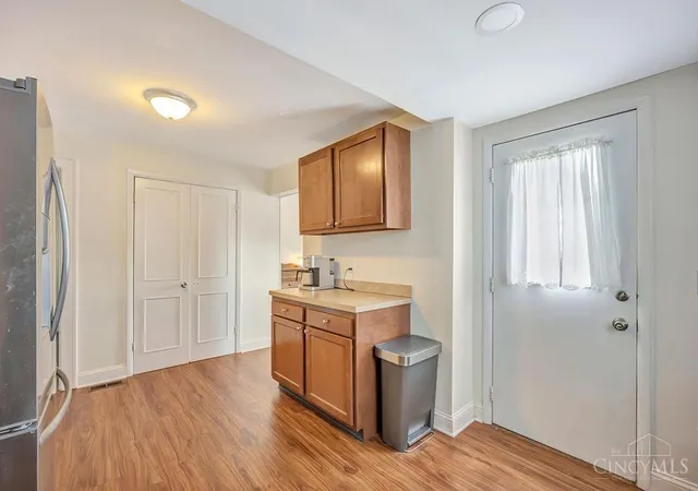 Photo 4 of Single family home for sale at 941 Tiffin Ave, Hamilton, OH 45015 | MLS# 1891005 | Listing updated on 2026-09-08