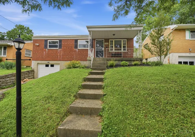Photo 2 of Sale Pending at 4664 Linda Dr, Cincinnati, OH 45238 | MLS# 1888623 | Listing updated on 2026-08-23