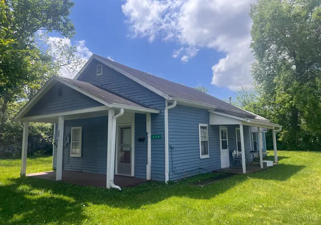 1st image of 239 S Main St, Bethel, OH 45106 | MLS# 1891111
