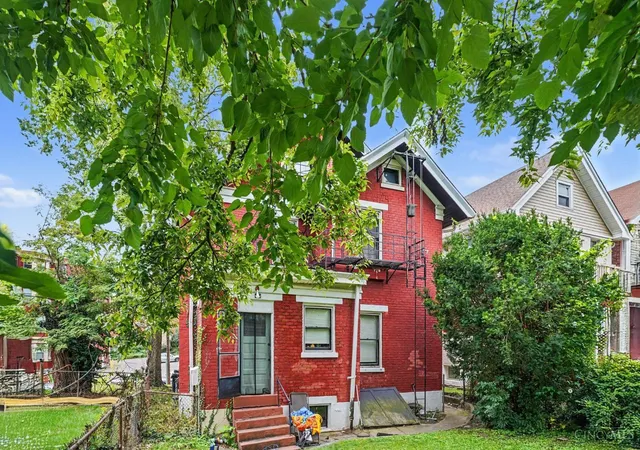 2nd image of 172 Kinsey Ave, Cincinnati, OH 45219