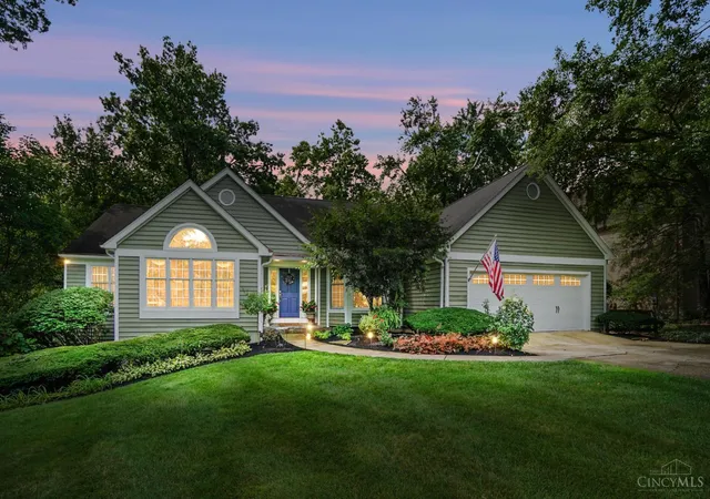 Photo 1 of Sale Pending at 8183 Lyndhurst Ct, Sycamore Twp, OH 45249 | MLS# 1889674 | Listing updated on 2026-08-31