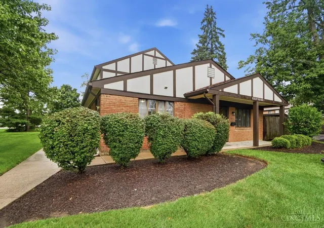 Photo 3 of Sale Pending at 9411 Haddington Ct, Colerain Twp, OH 45251 | MLS# 1891152 | Listing updated on 2026-10-06