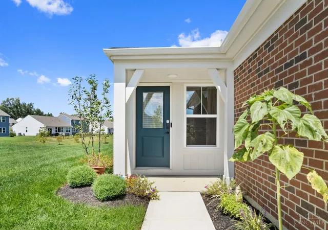 Photo 3 of Single family home for sale at 2125 Shallow Cvs Ct, Goshen Twp, OH 45122 | MLS# 1890974 | Listing updated on 2026-09-09