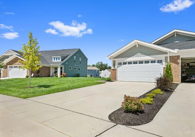 Photo 3 of Single family home for sale at 2125 Shallow Cvs Ct, Goshen Twp, OH 45122 | MLS# 1890974 | Listing updated on 2026-09-09