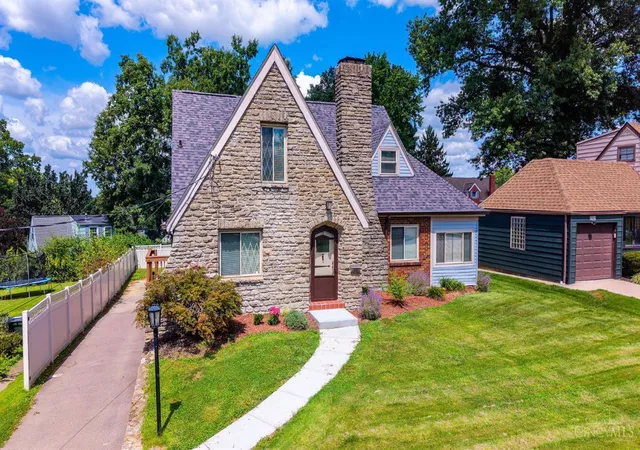 Photo 2 of Sale Pending at 2936 North Bnd Rd, Green Twp, OH 45239 | MLS# 1891055 | Listing updated on 2026-08-26