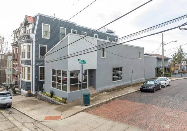 1st image of 1033 St Gregory St, Cincinnati, OH 45202 | MLS# 1891182