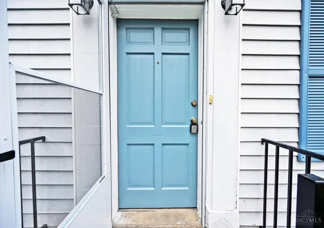 Photo 2 of Single family home for sale at 1321 Bursal Ave, Cincinnati, OH 45230 | MLS# 1890970 | Listing updated on 2026-08-24