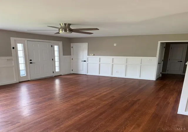 Photo 4 of Single family home for sale at 9785 Winton Hills Ln, Springfield Twp., OH 45215 | MLS# 1891168 | Listing updated on 2026-08-21