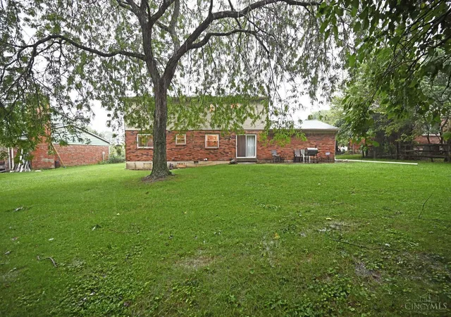 Photo 2 of Sale Pending at 12012 Cantrell Dr, Springdale, OH 45246 | MLS# 1891109 | Listing updated on 2026-08-24