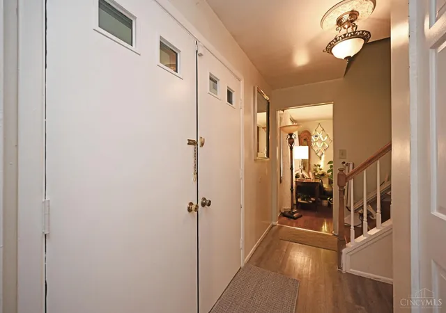 Photo 4 of Sale Pending at 12012 Cantrell Dr, Springdale, OH 45246 | MLS# 1891109 | Listing updated on 2026-08-24