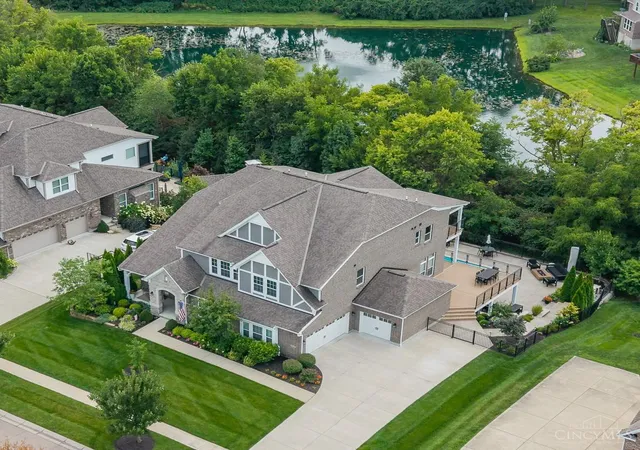Photo 1 of Sale Pending at 6845 Roberts Park Dr, Deerfield Twp., OH 45040 | MLS# 1891185 | Listing updated on 2026-08-22